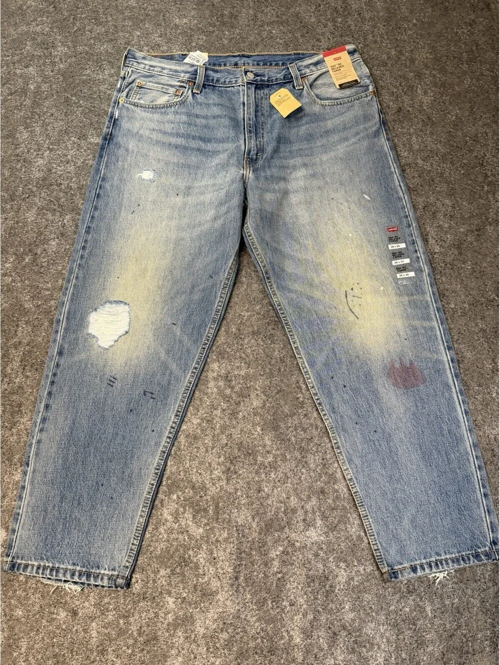 Levis 550 92 Relaxed Taper Jeans Mens 38x30 Distressed Paint NWT A3418-0010